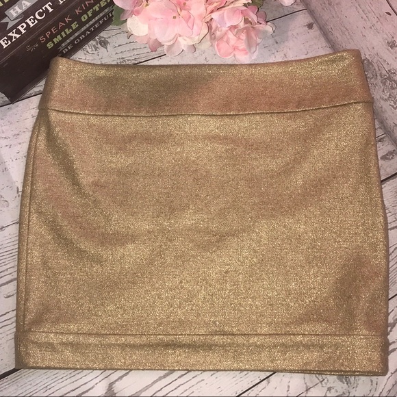 Diane Von Furstenberg Dresses & Skirts - DVF Postage Stamp Wool Blend Skirt